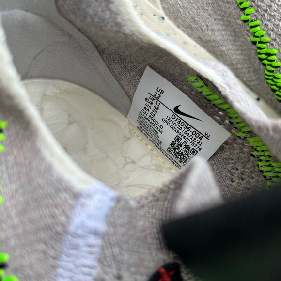 🆕 BNWOB NIKE Space Hippie 01 Grey Volt Trainers - SIZE 12 - Picture 7 of 10